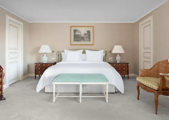 Four Seasons Ritz 5* Lisbon